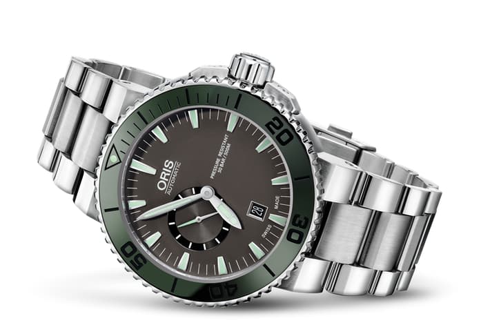 Image of Aquis Small Second, Date